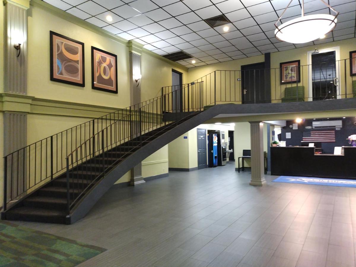 Americas Best Value Inn Phenix City Exterior foto